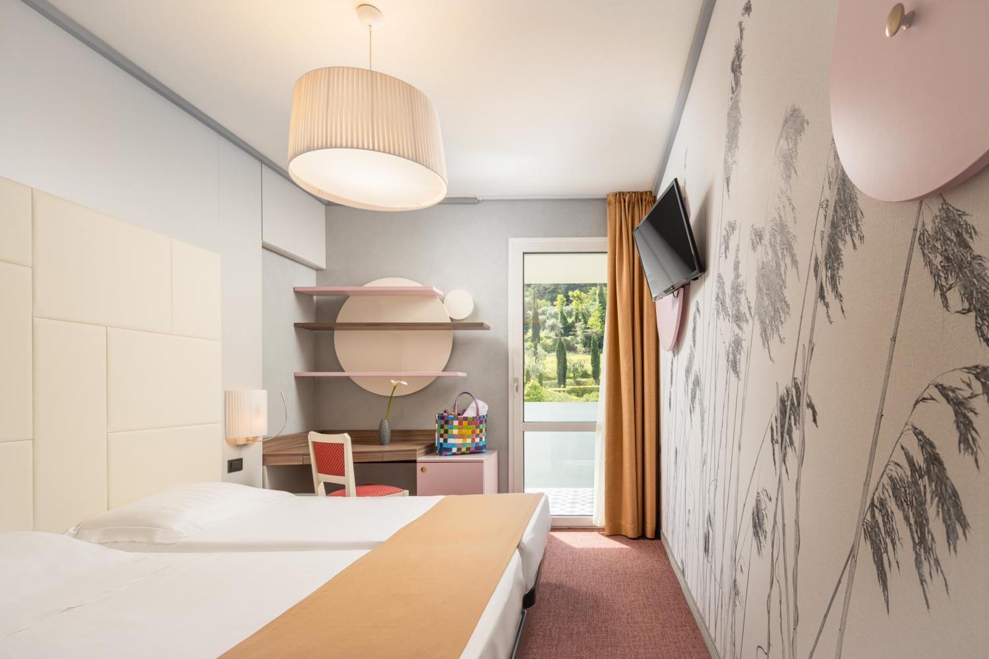 Hotel La Perla - Bike Hotel 가르다 외부 사진