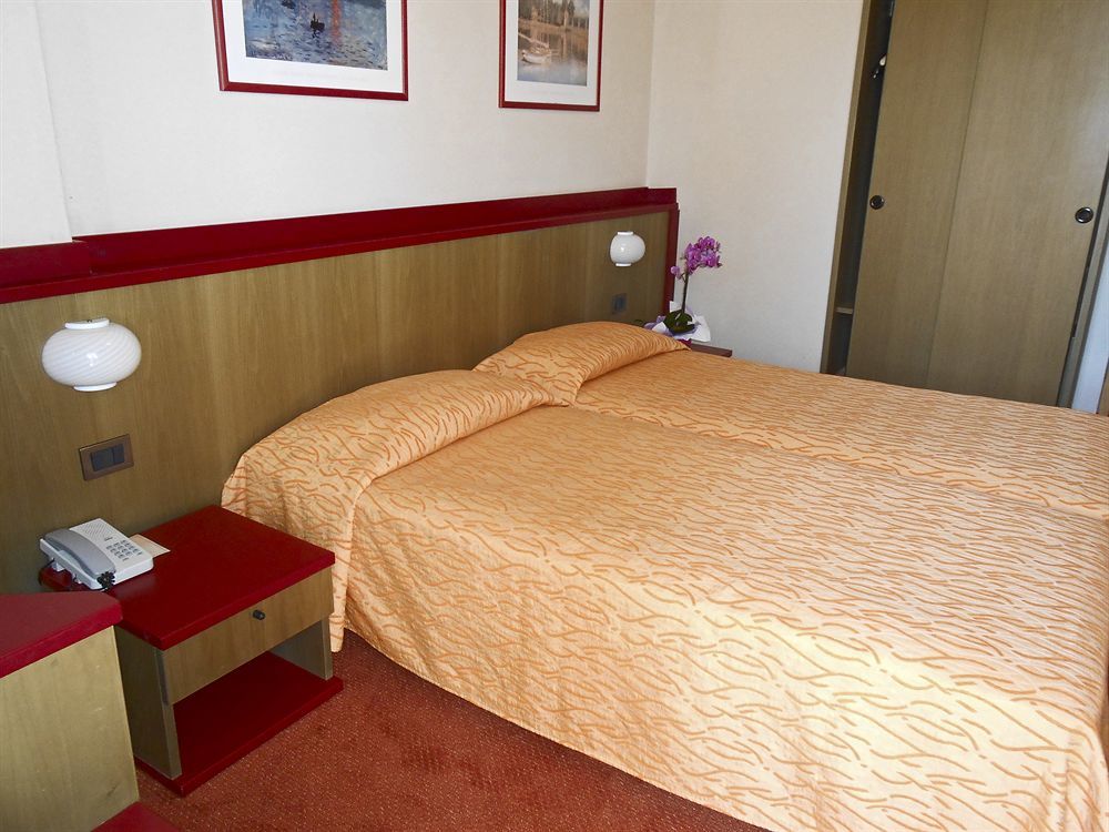 Hotel La Perla - Bike Hotel 가르다 외부 사진