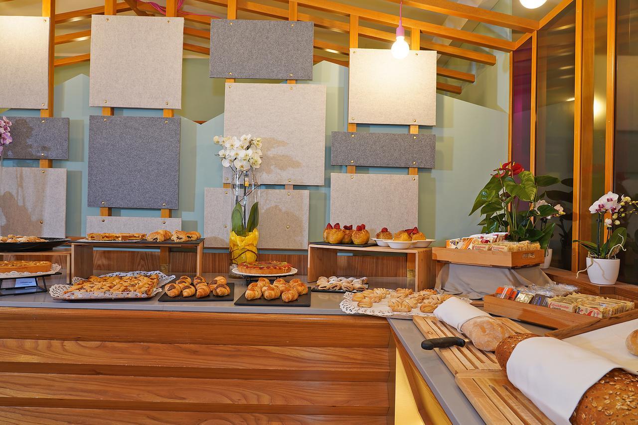 Hotel La Perla - Bike Hotel 가르다 외부 사진
